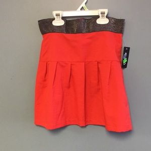 Kiki-O Girl’s Pleated Flare Skirt: Size 6